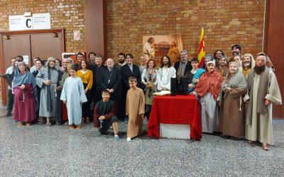 The bishop of Solsona and the general director of Popular Culture attend the Passion of Cervera